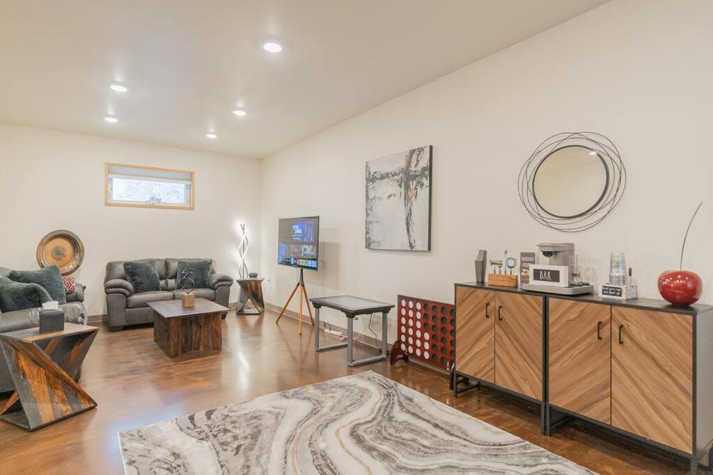 Modern City With All The Amenities