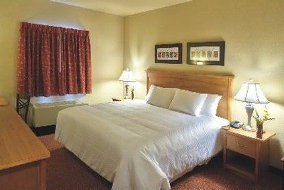 La Quinta By Wyndham Airport Hotel Fairbanks