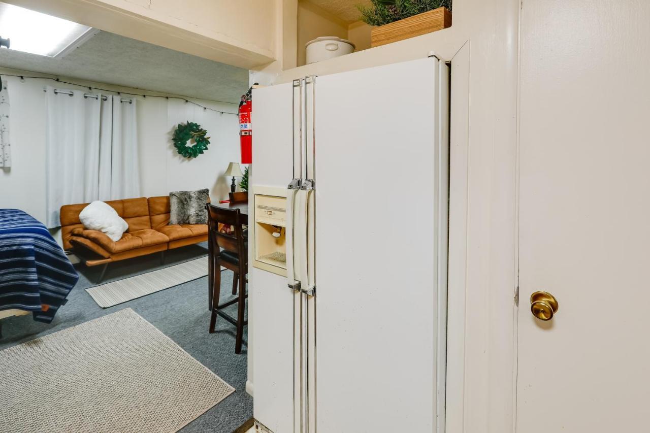 Pet-friendly With Fenced-in Yard!