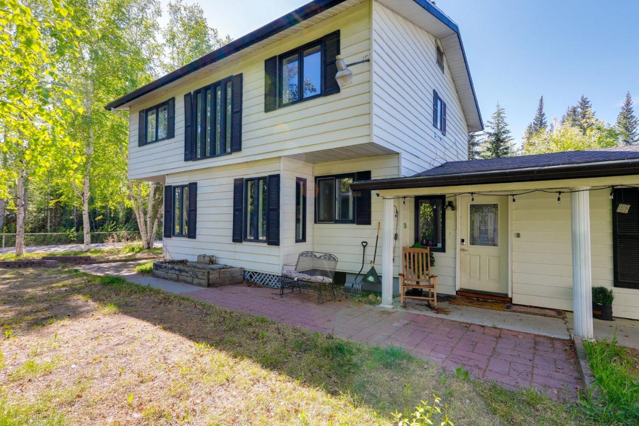 Pet-friendly With Fenced-in Yard! * Fairbanks