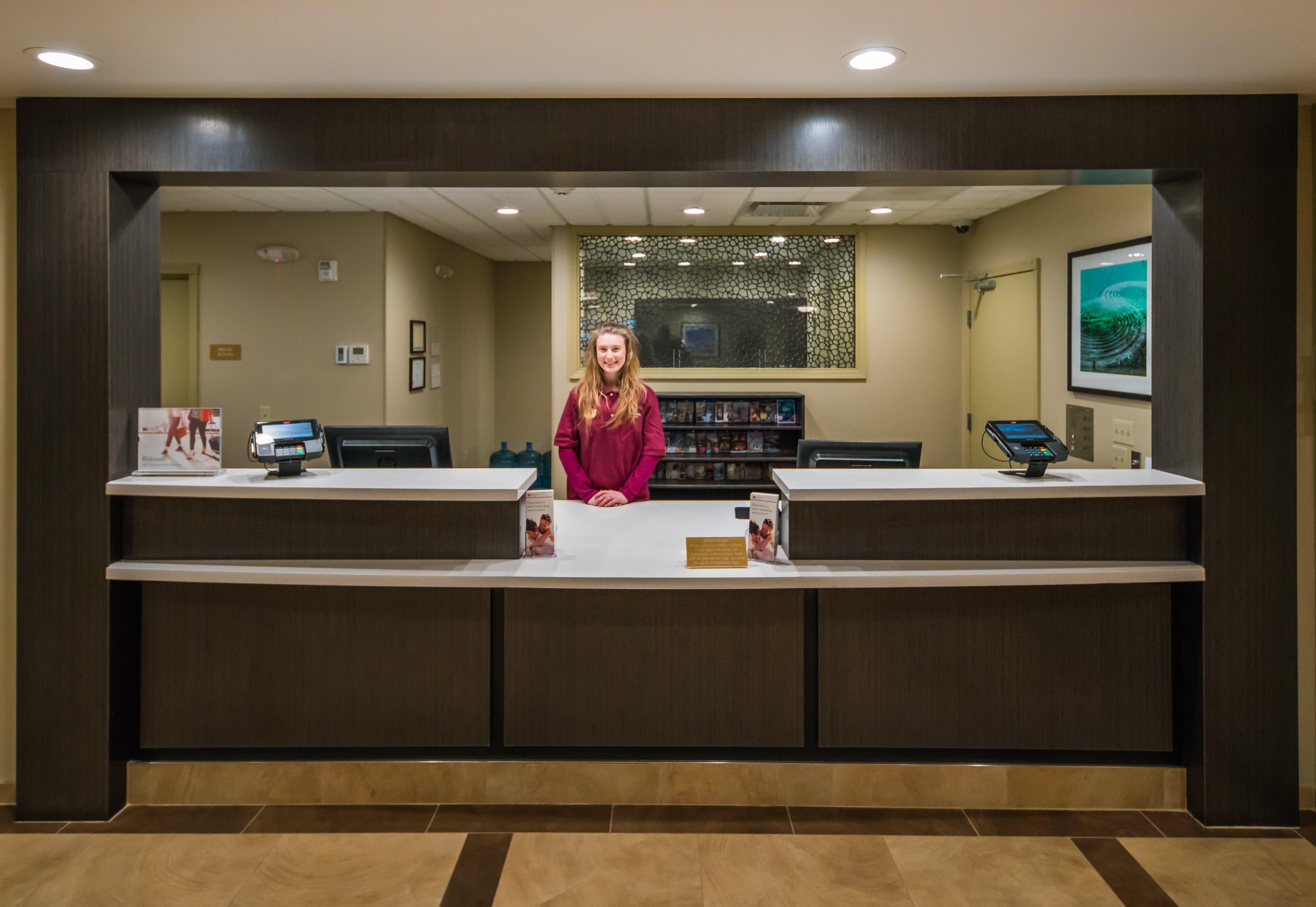 Candlewood - By Ihg Fairbanks