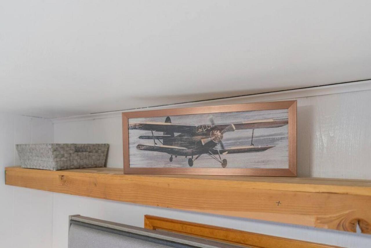 The Little Airport Getaway