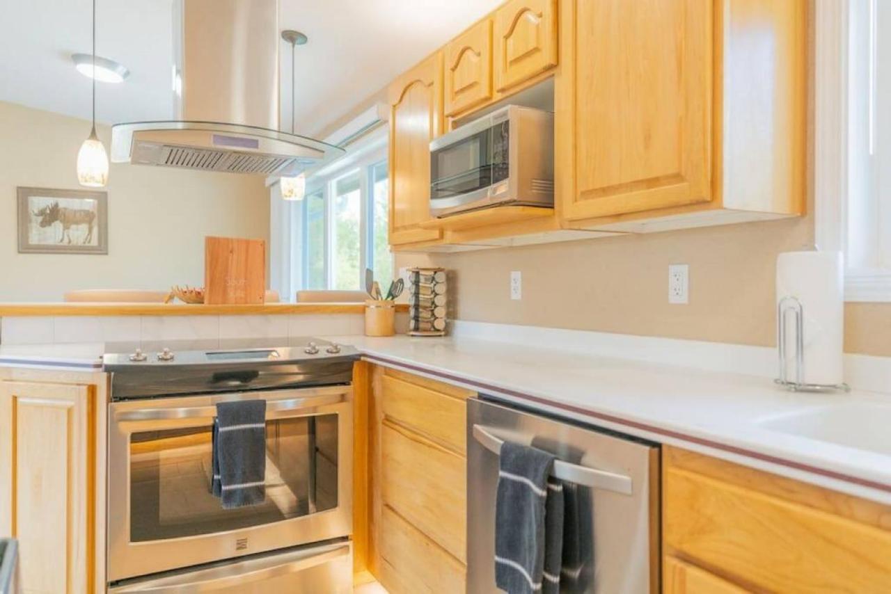 The Chena River House South