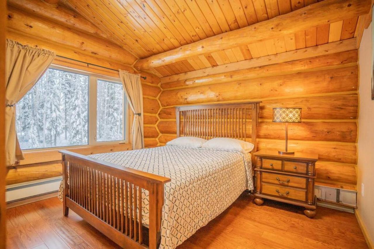 Tucked Away Timber Upper *
