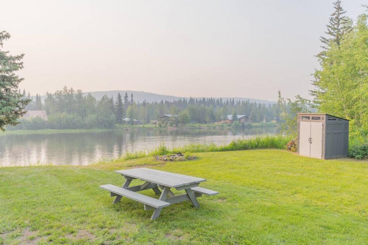 Life Is Better On The River Holiday home