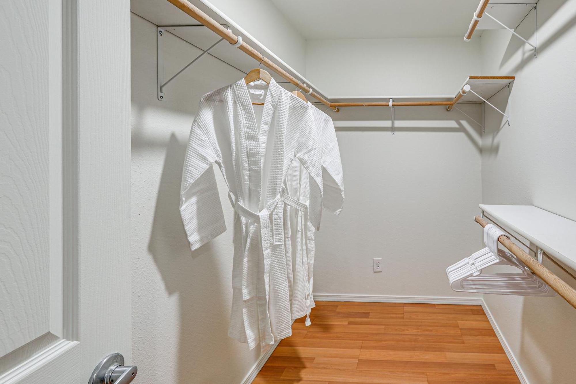 Modern Retreat 11 Mi To Downtown! Holiday home Fairbanks