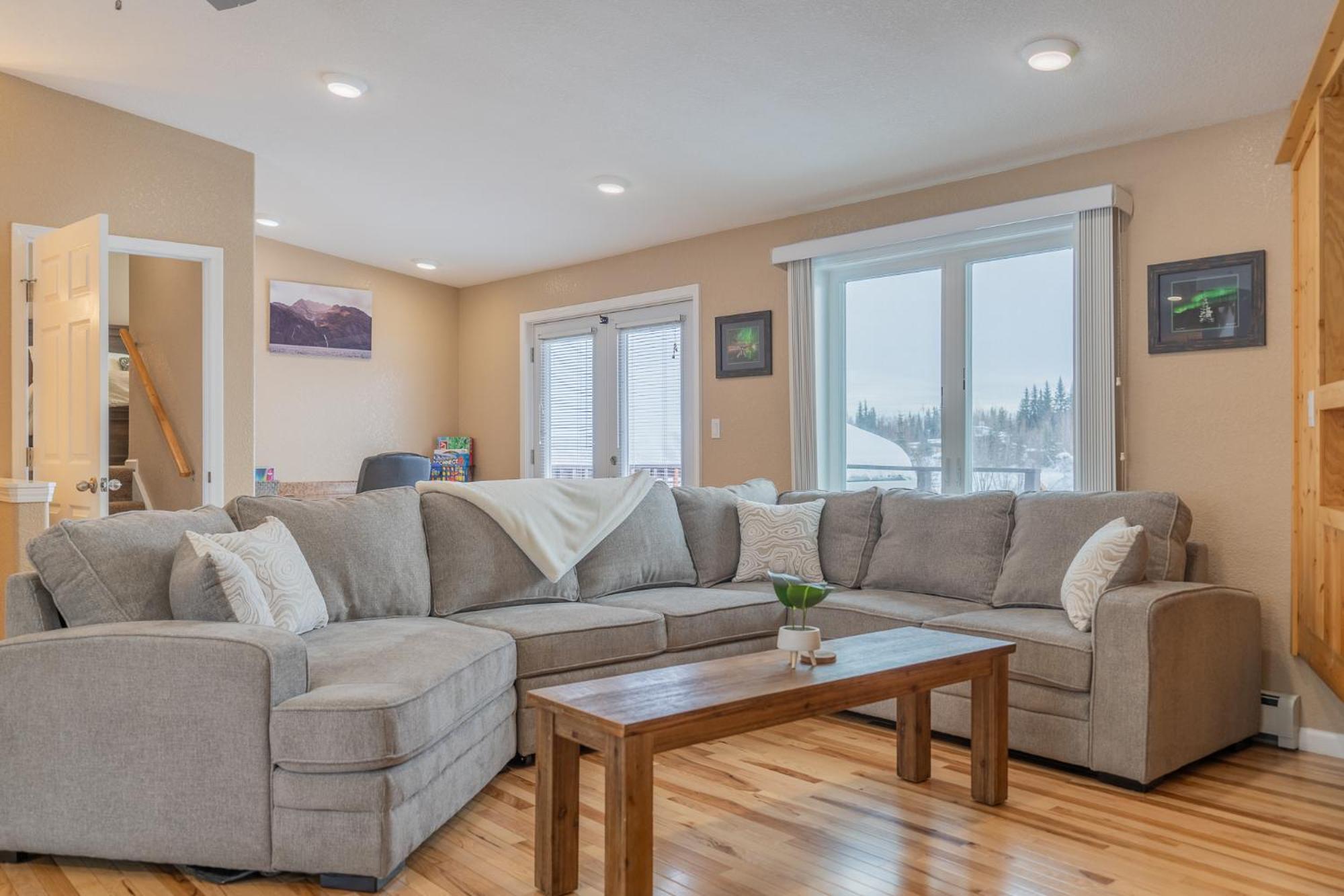 The Chena River House South
