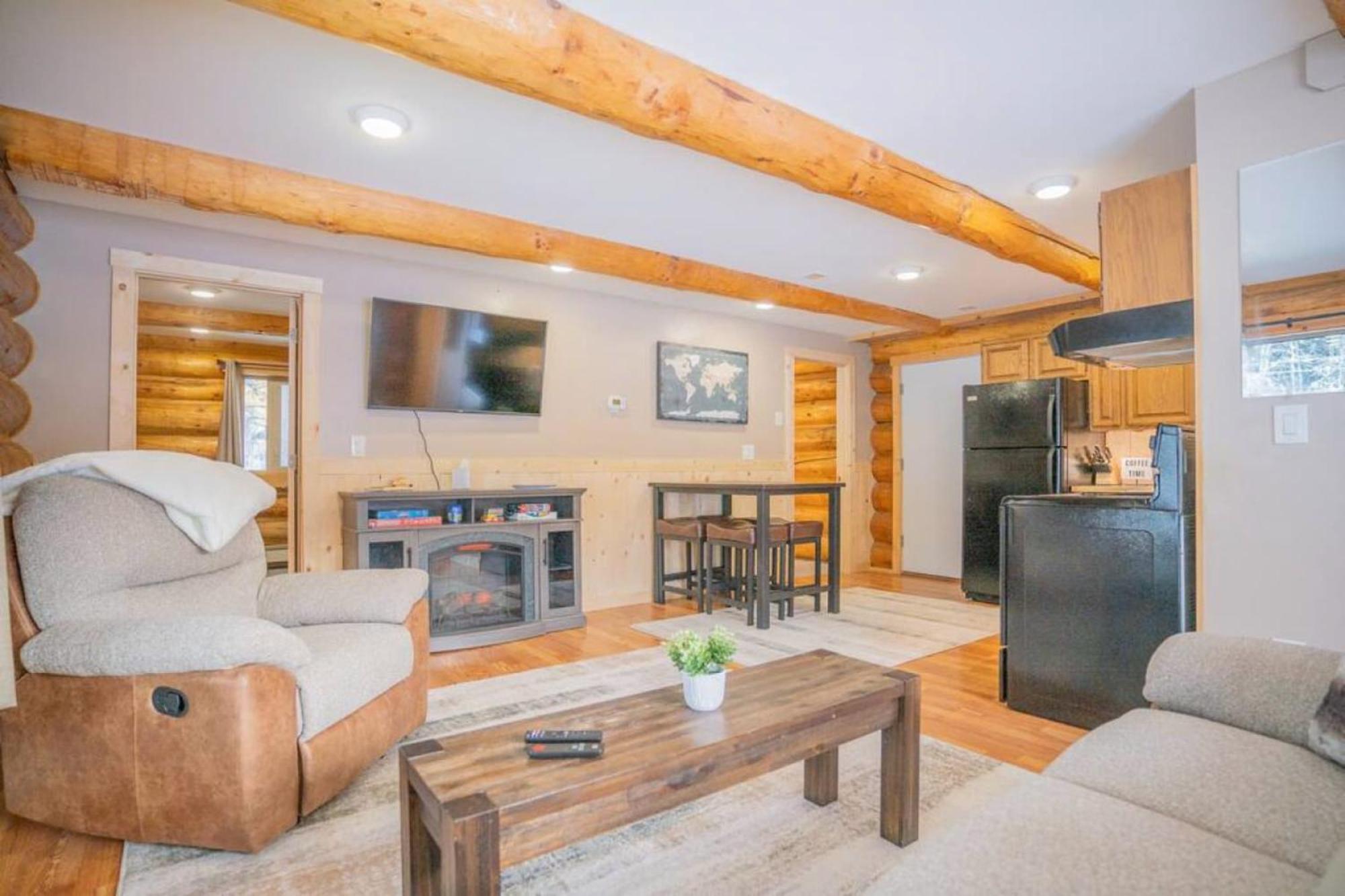 Holiday home Tucked Away Timbers Fairbanks