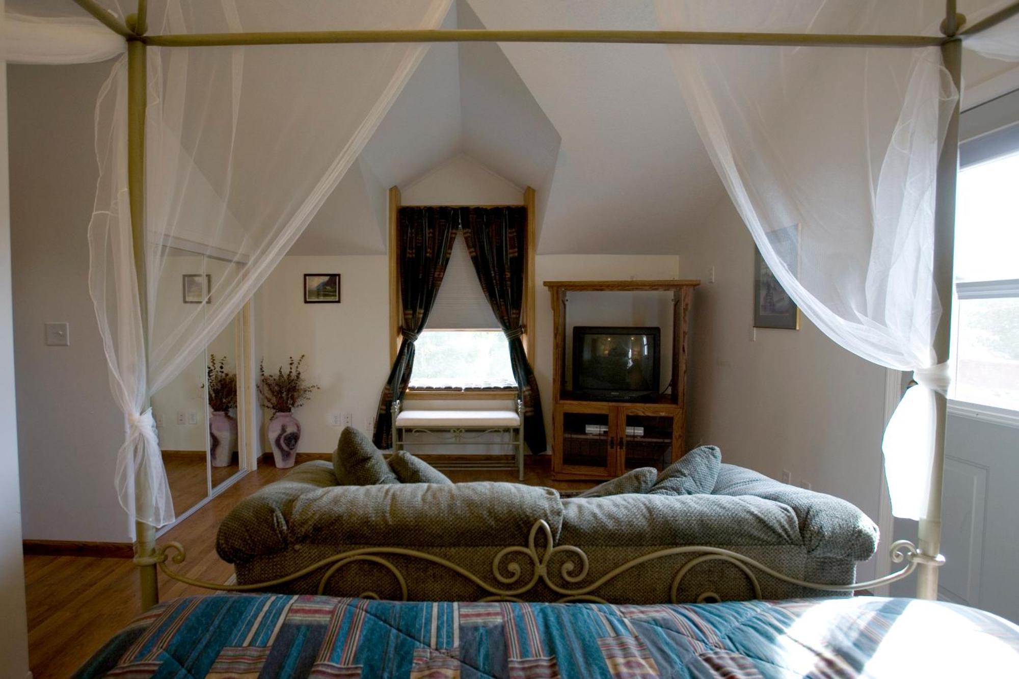 Hotel Abbey Archway Fairbanks