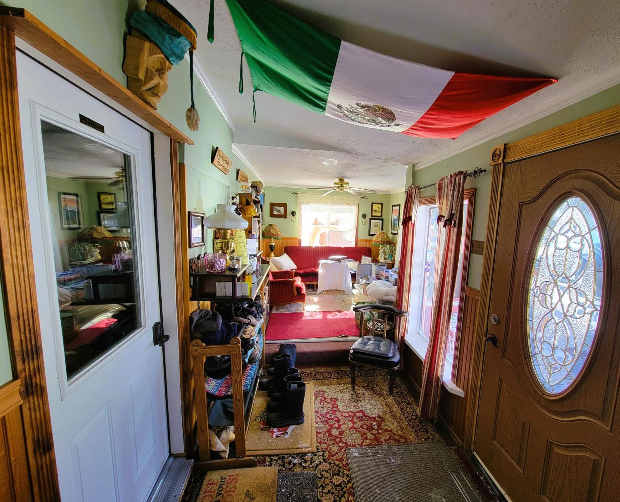 Billie's Backpackers Hostel Fairbanks
