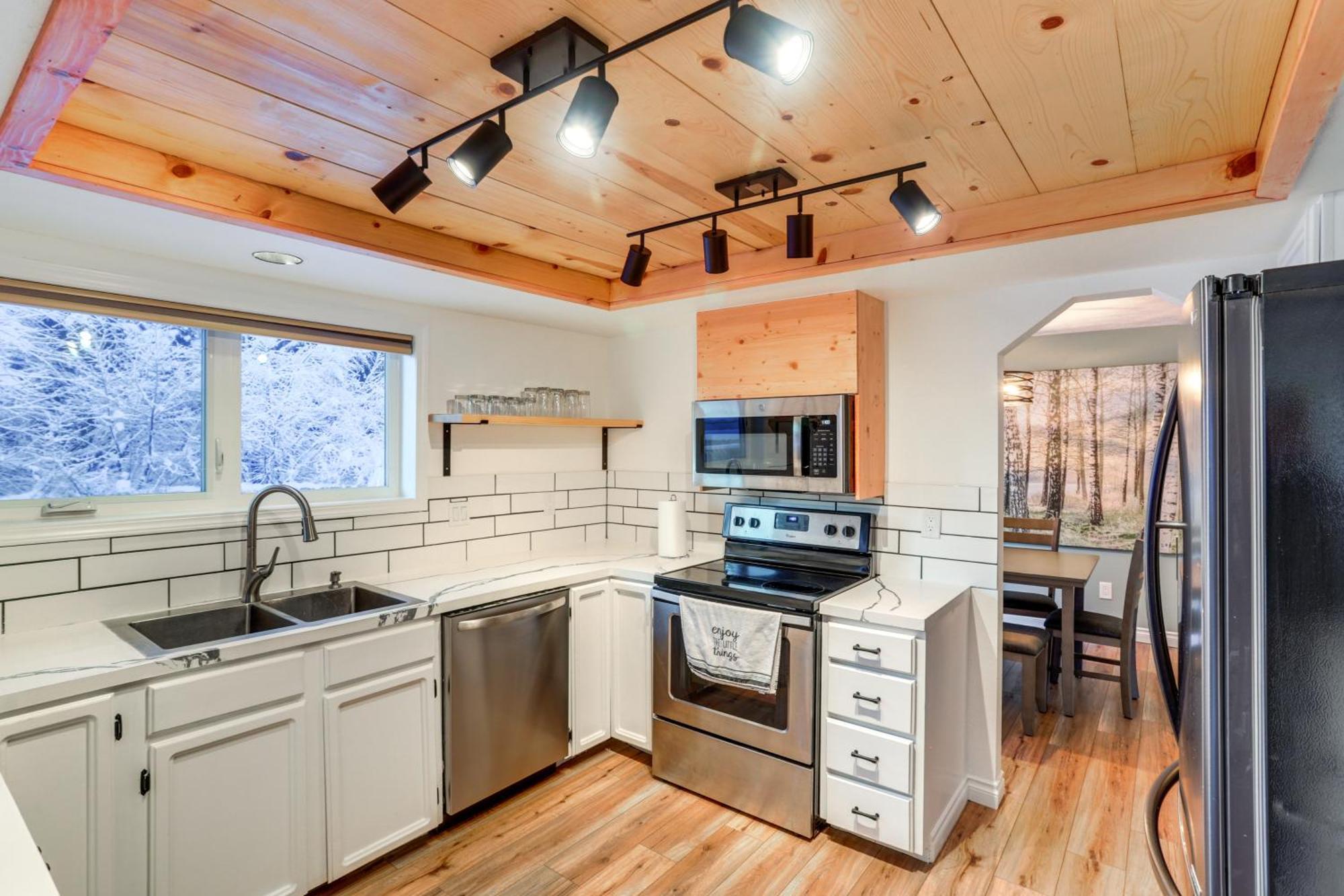 Holiday home Northern Bliss House With Mountain Views! Fairbanks