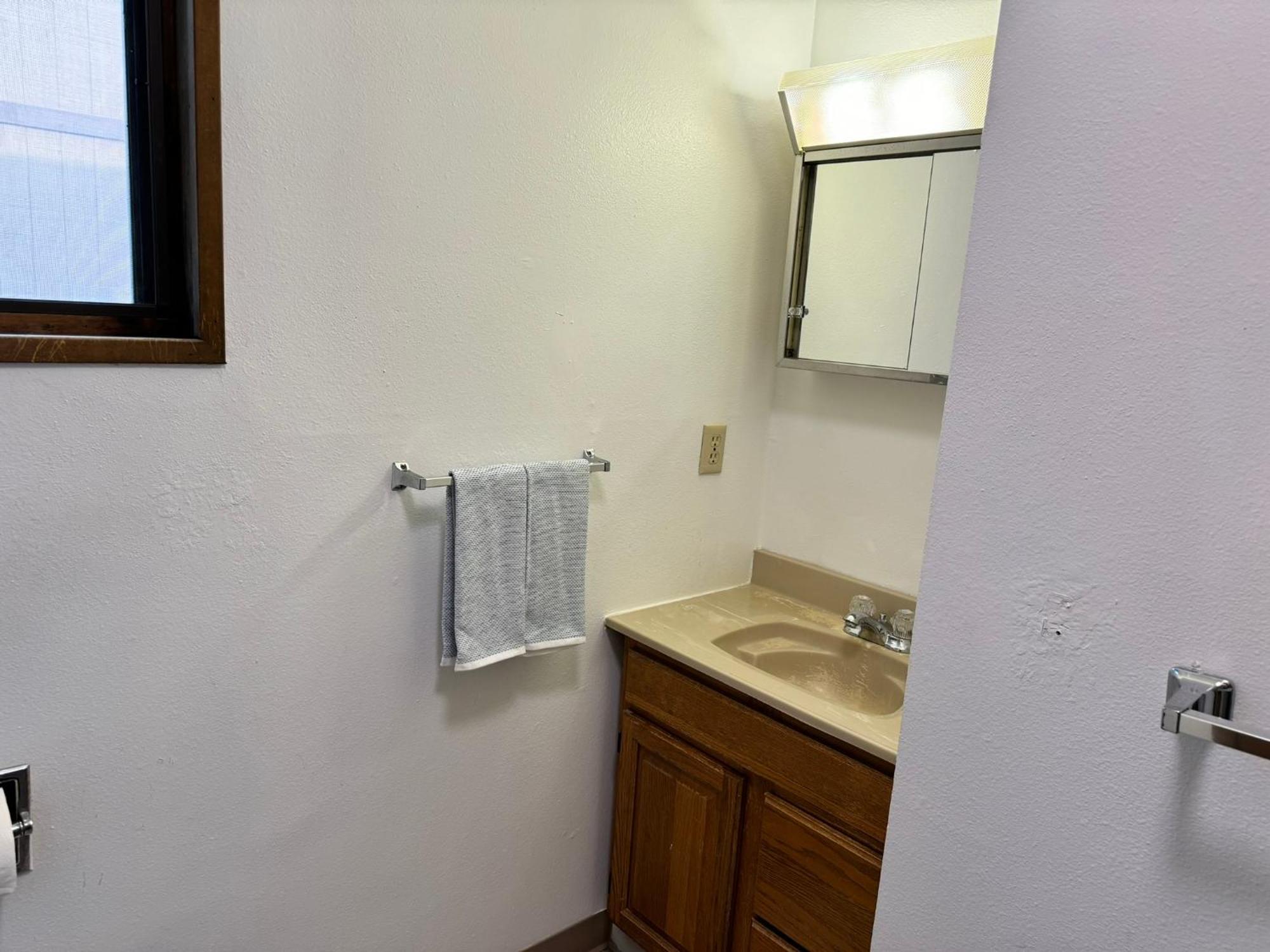 Newly Furnished Apartment *