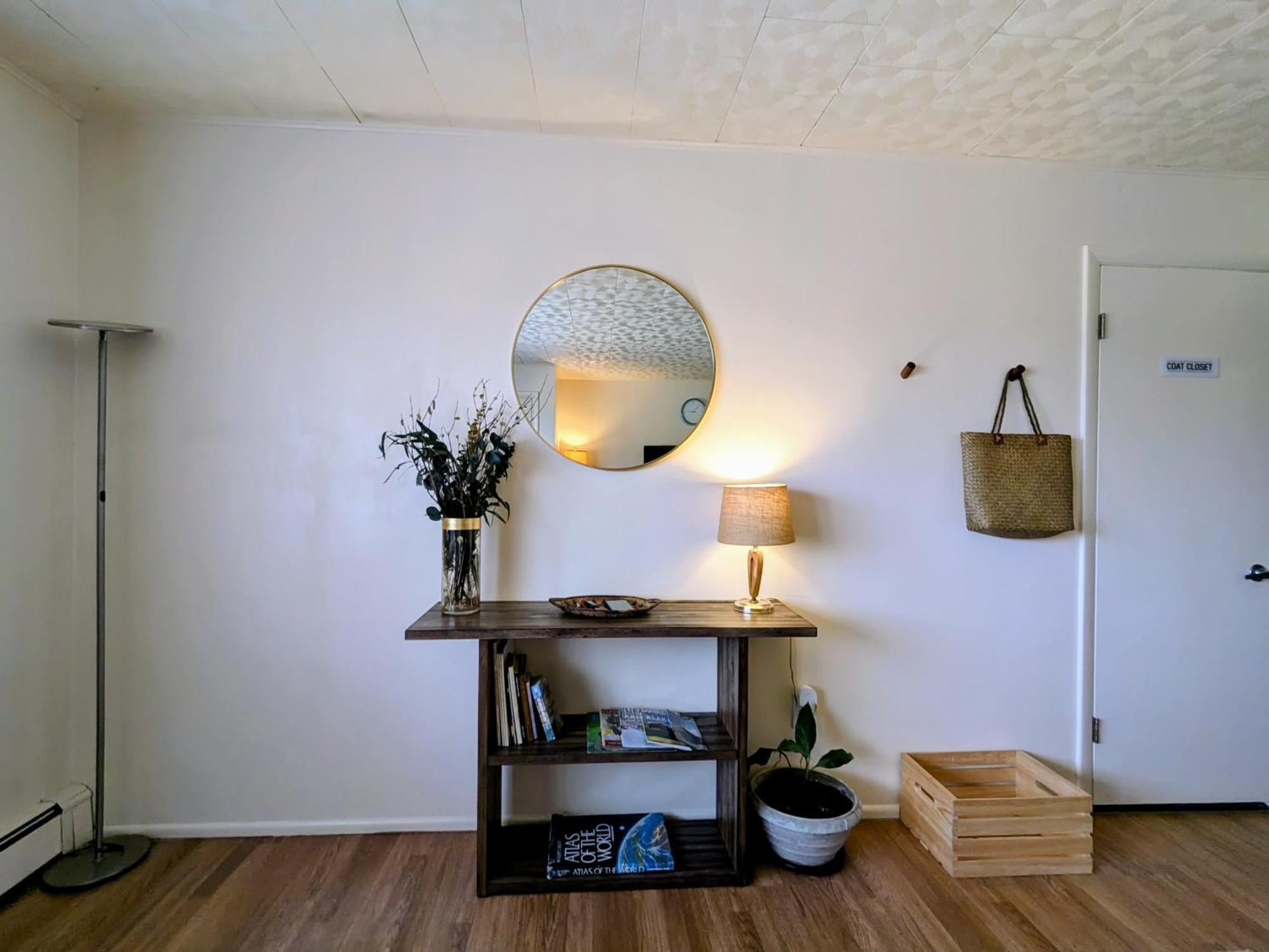 Fireweed Apartment *