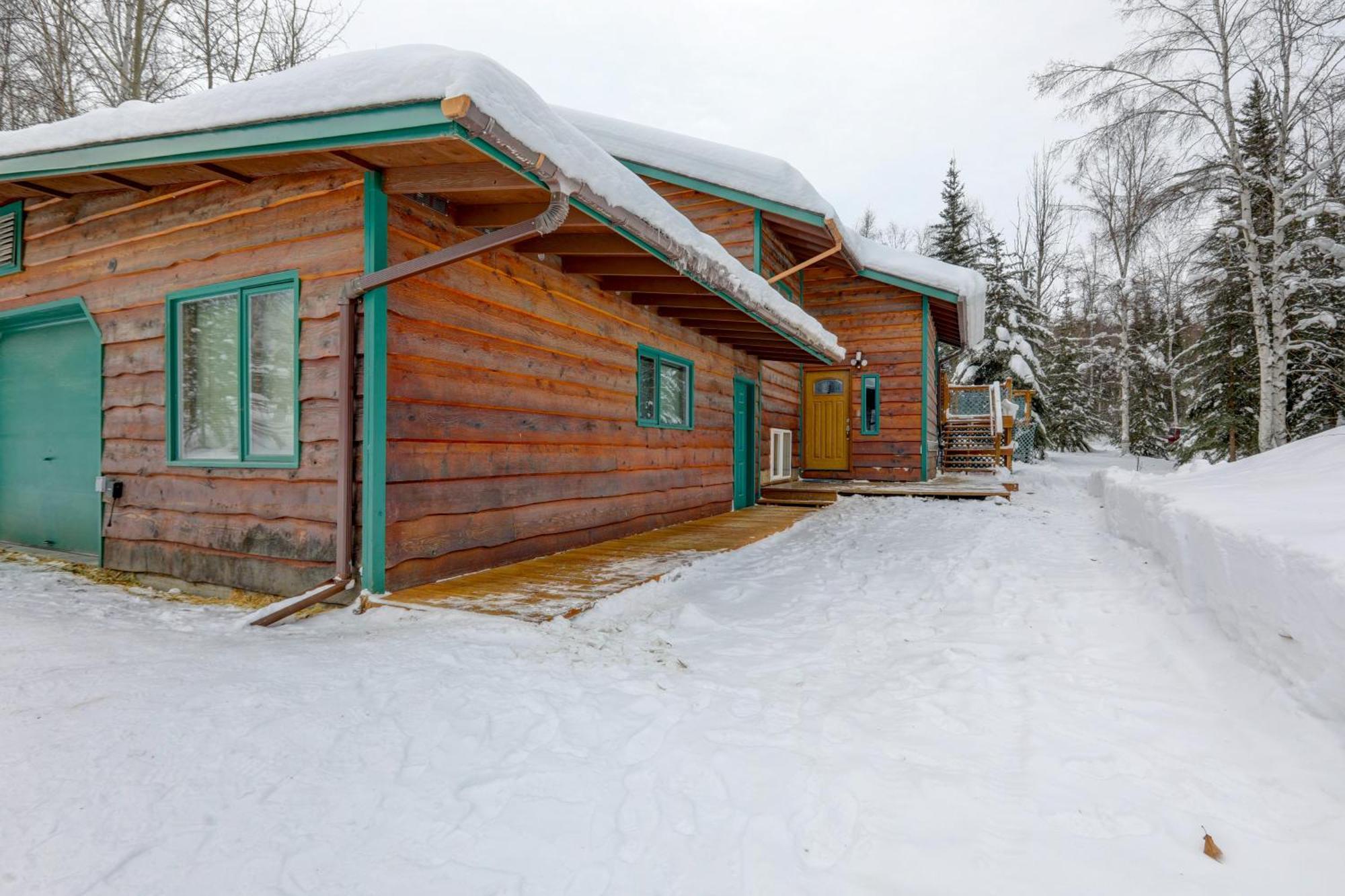 Ideally Located Vacation Rental! *