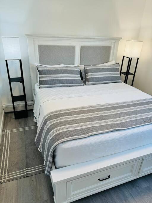 Executive Upper Floor 10 Apartment