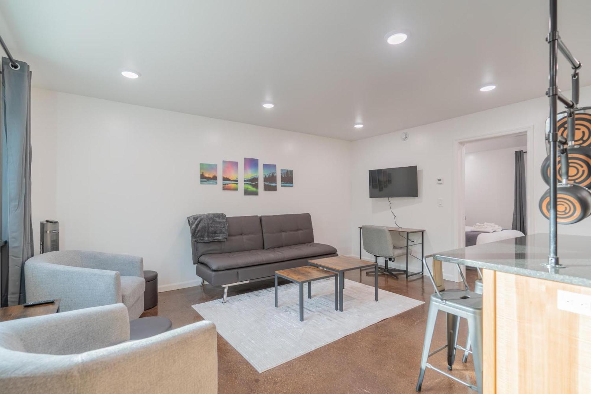 Apartment The Pet Friendly Executive Northernwind 1.0 Fairbanks