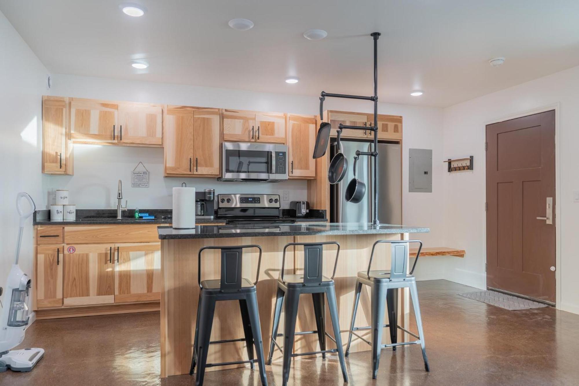 The Pet Friendly Executive Northernwind 1.0 Apartment *