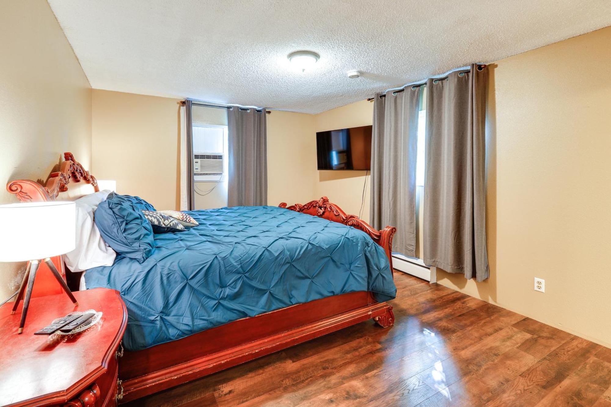 Convenient About 1 Mi To Downtown! Apartment *