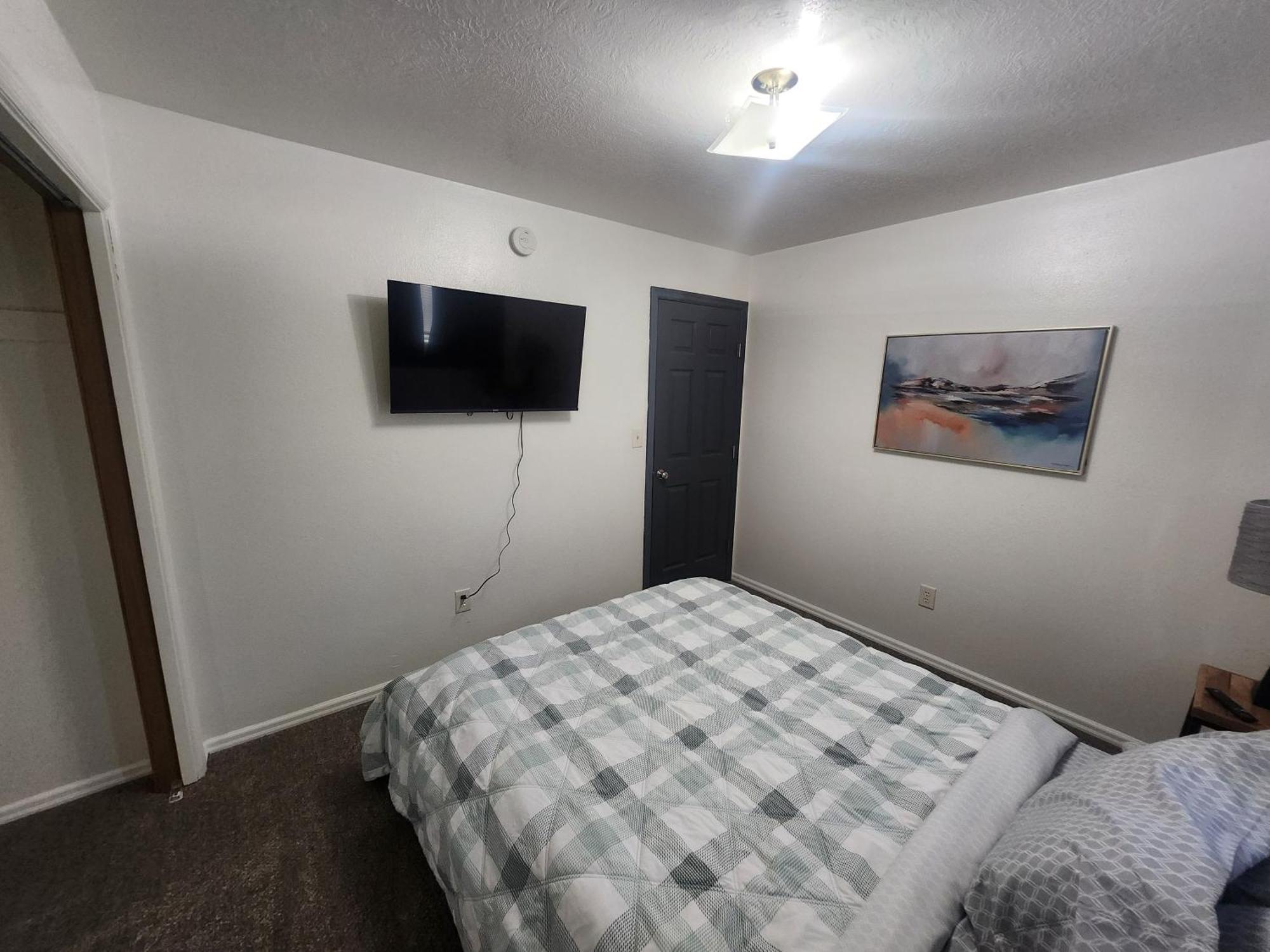 Newly Furnished Relaxing Apartment Fairbanks