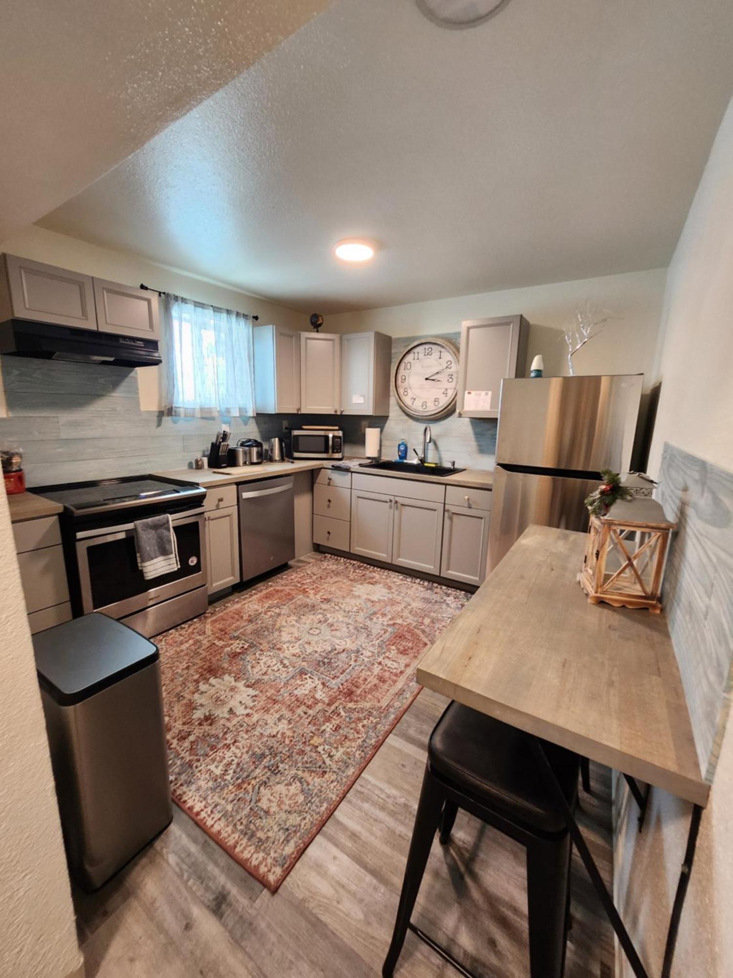 Luxury Bunkhouse Near Downtown