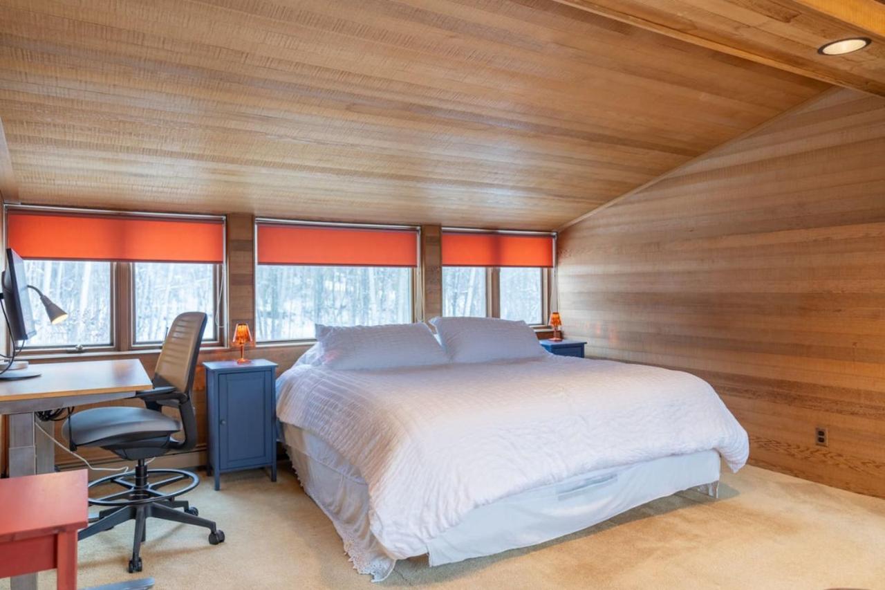 The Chuck Morgan Main House * Fairbanks