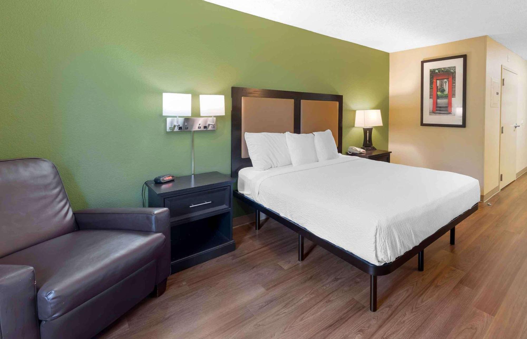 Hotel Extended America - - Old Airport Way