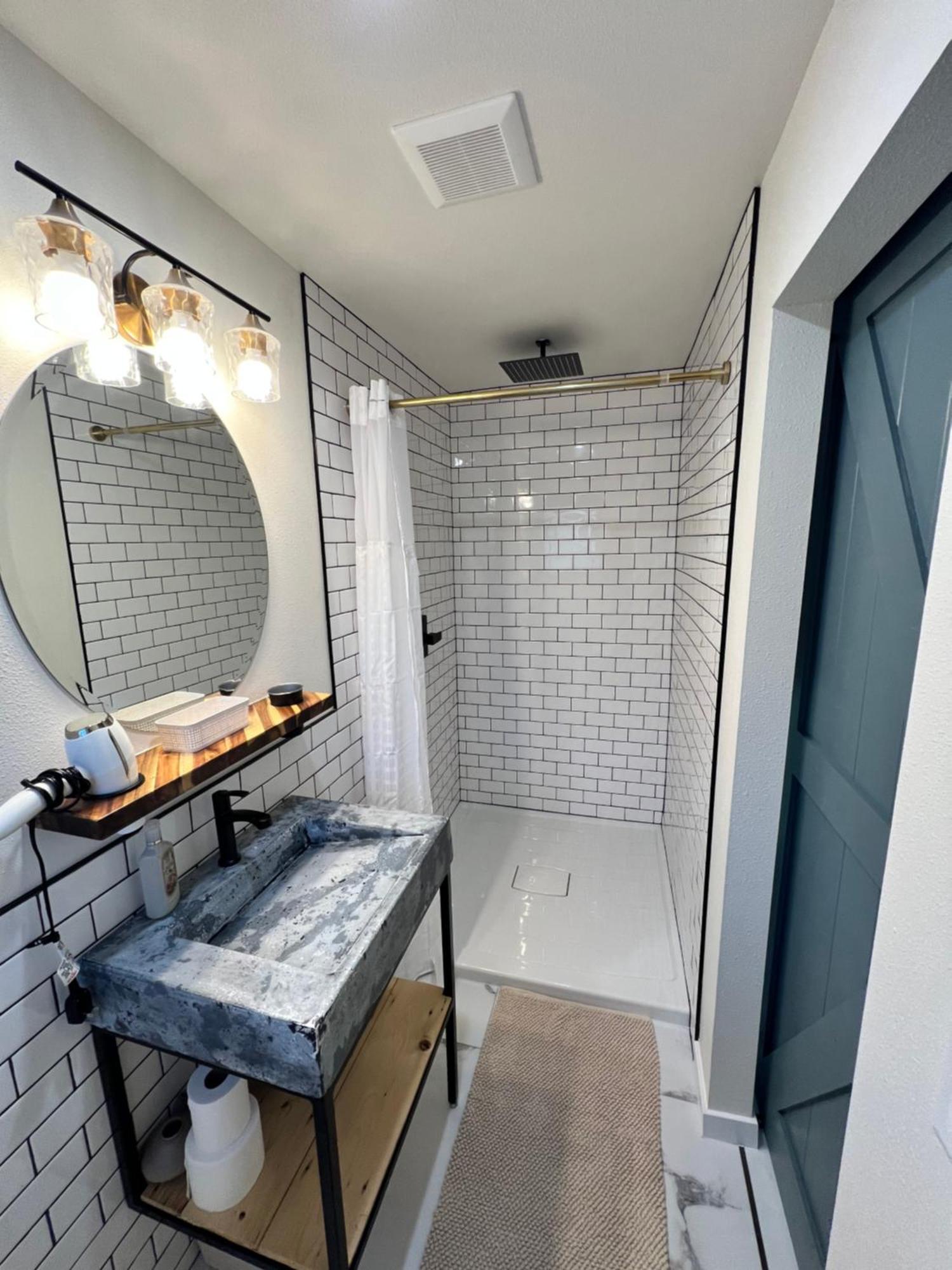 Dollhouse Downtown Apartment