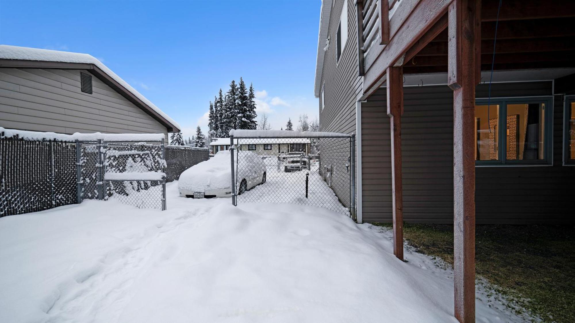 Fox Den Townhouse * Fairbanks