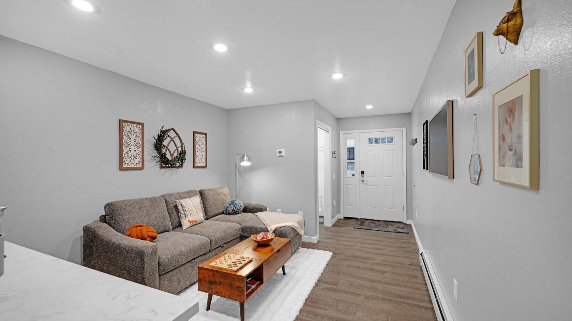Fox Den Townhouse Holiday home Fairbanks
