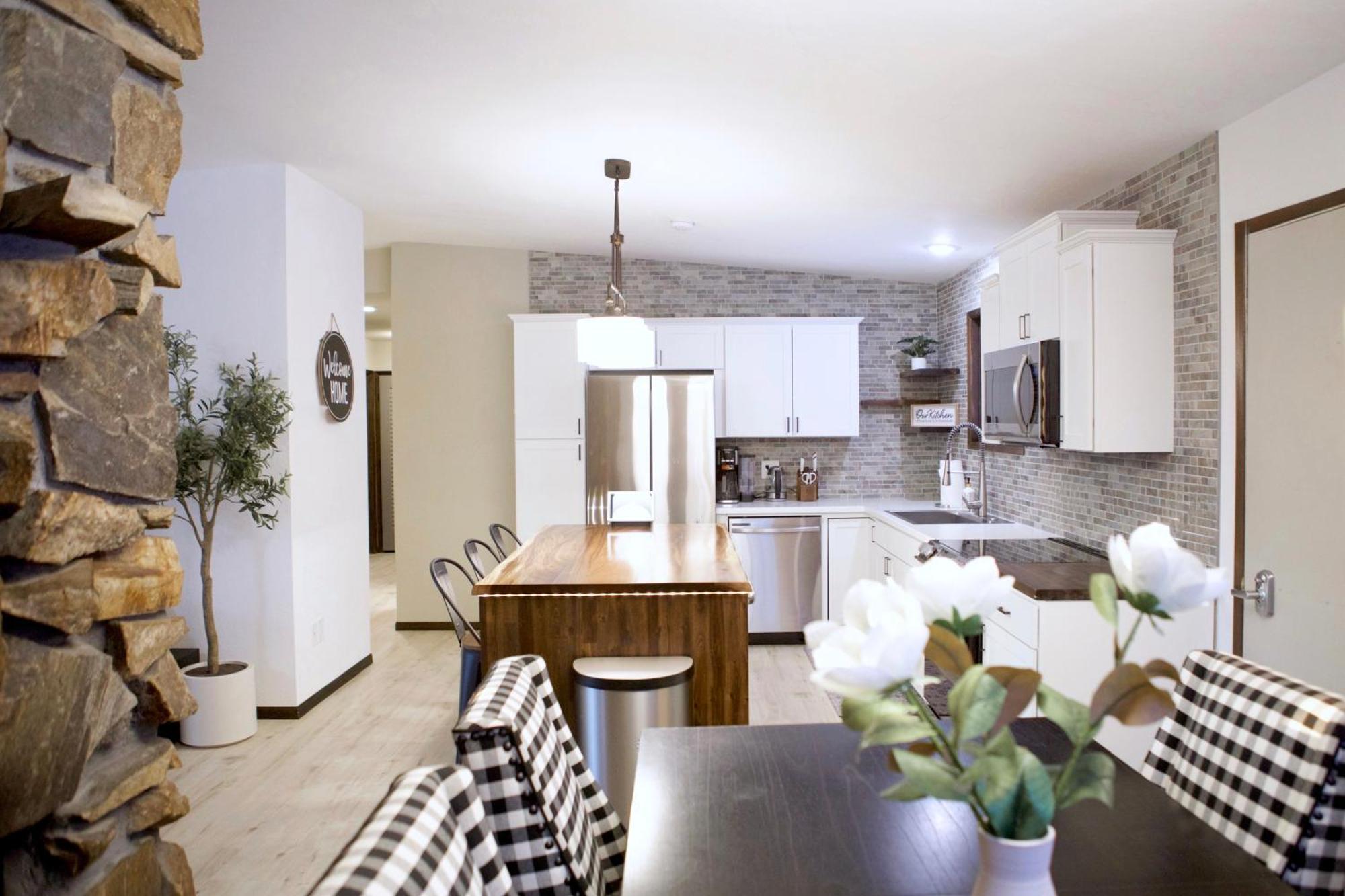 Luxury Northern Light Oasis Villa