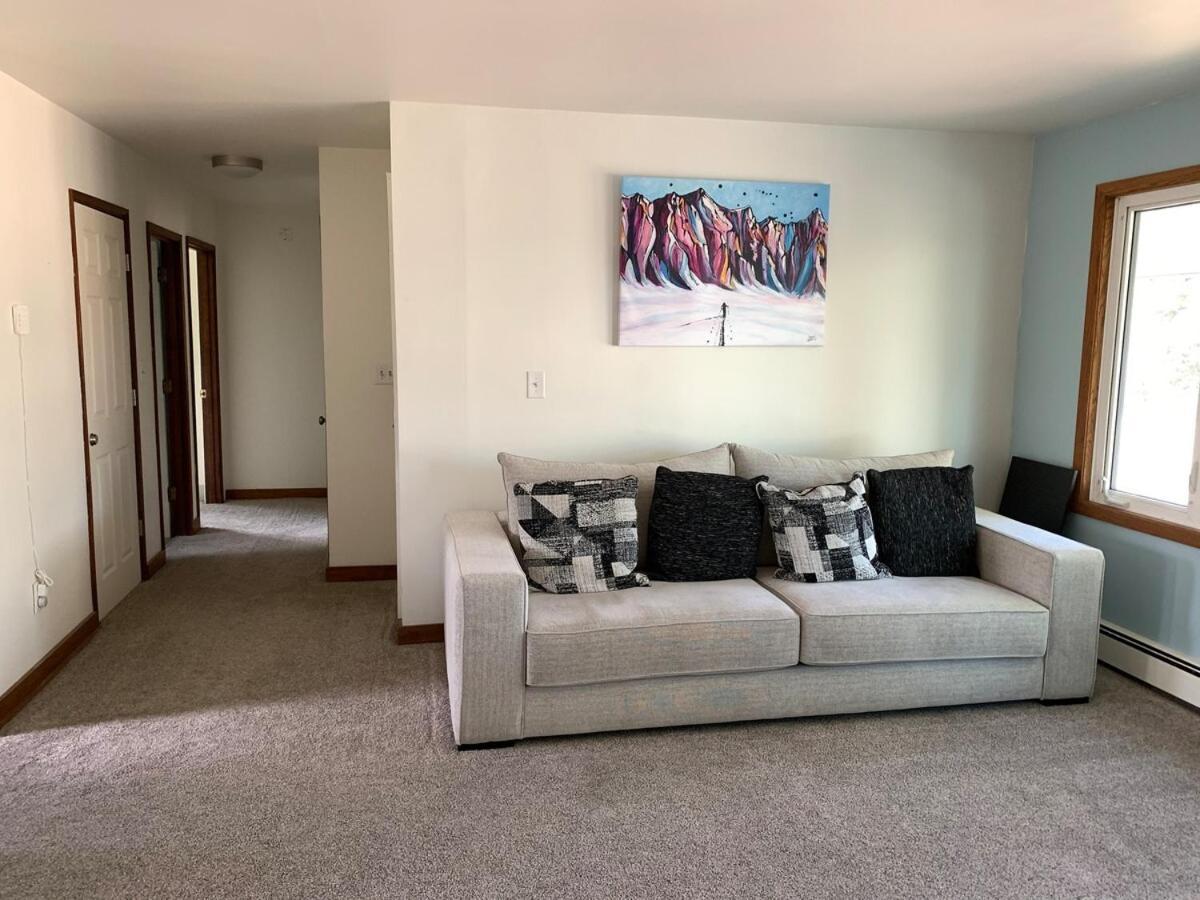 Two Bedroom In Great Location