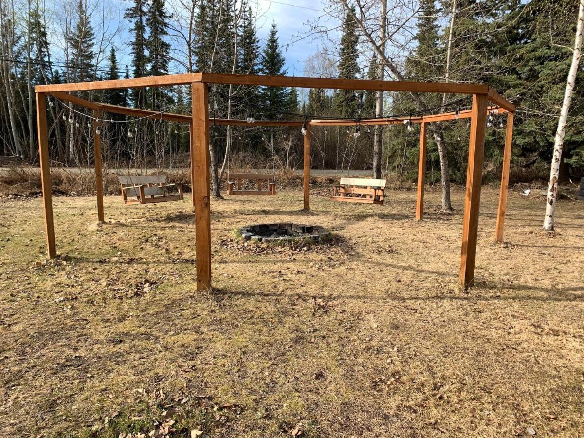 Two Bedroom In Great Location Apartment
