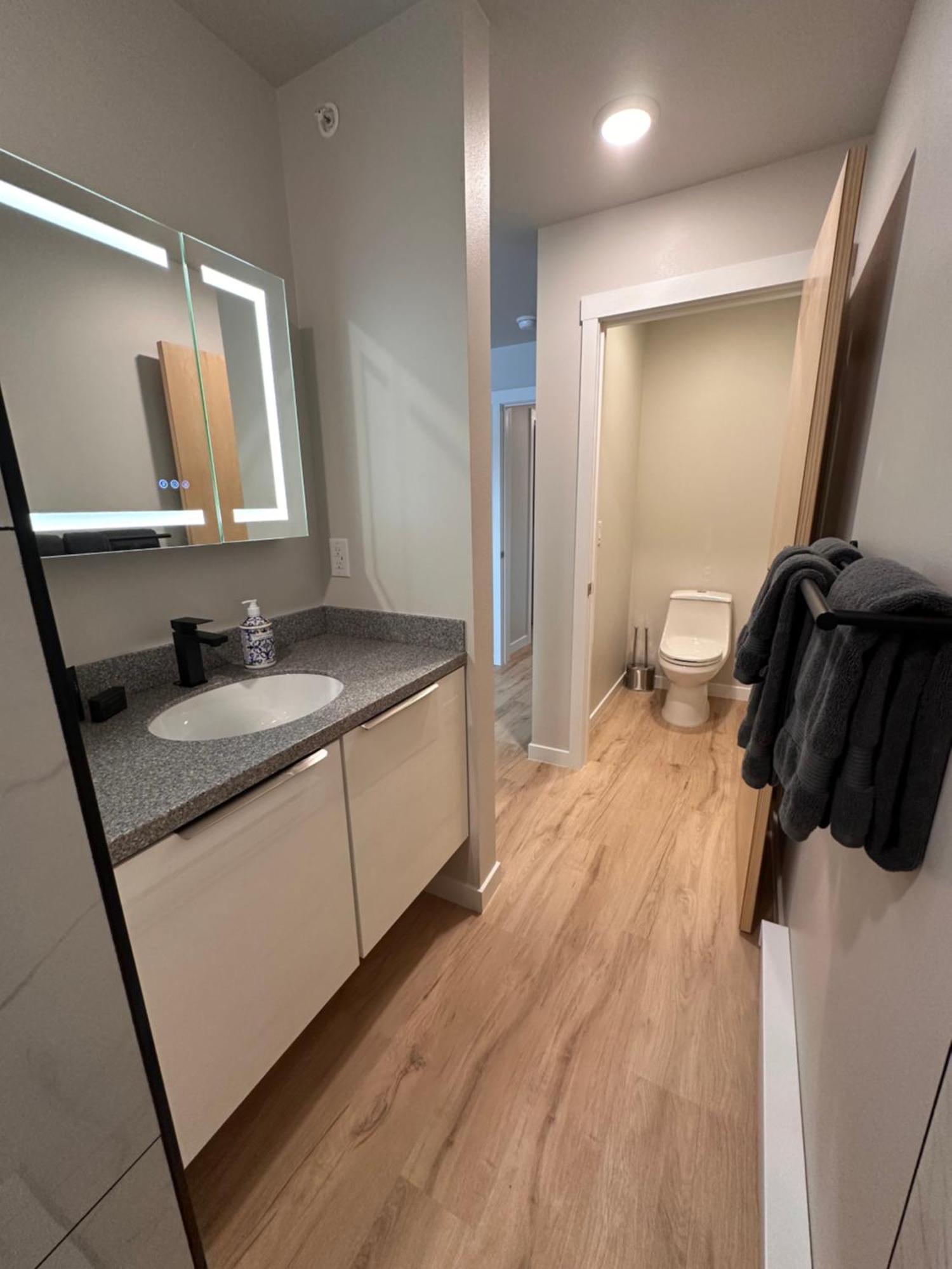 Apartment Dwell In Alaska I Fairbanks