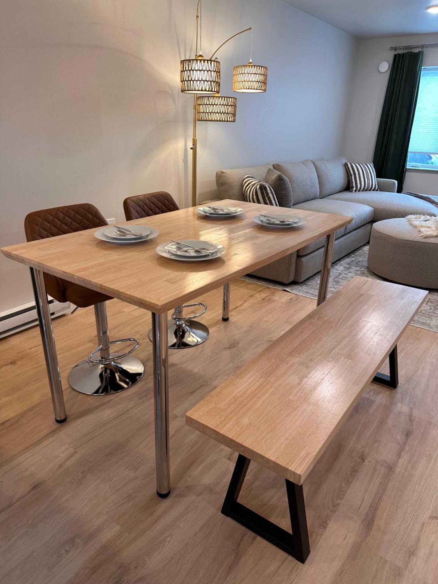 Apartment Dwell In Alaska O *