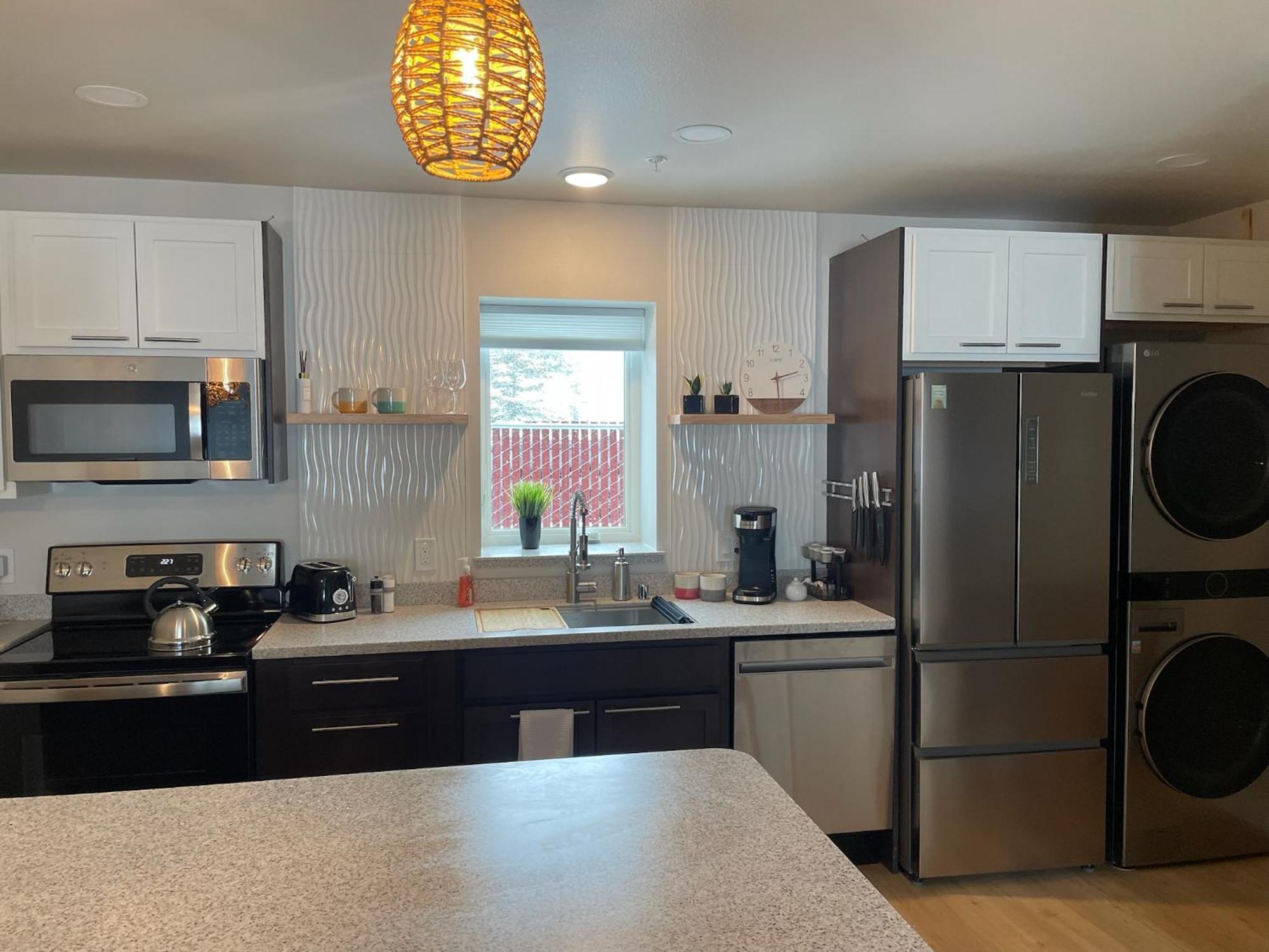 Dwell In Alaska E