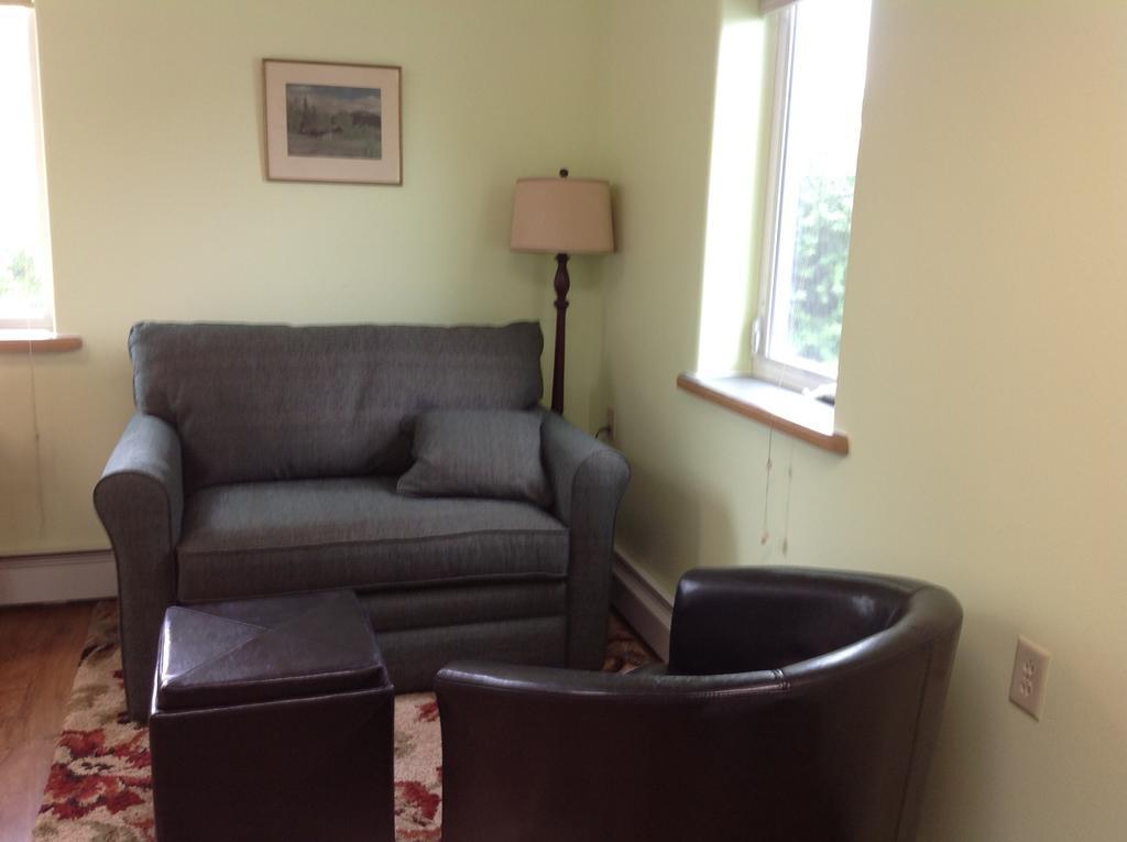 Apartment A Alaskan *