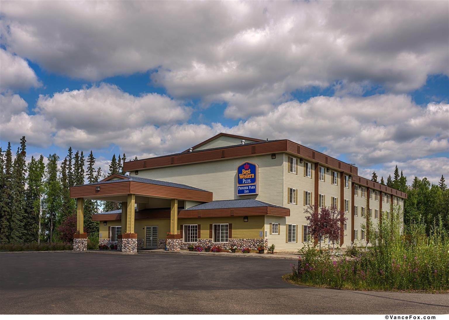 Western Pioneer Park Hotel Fairbanks