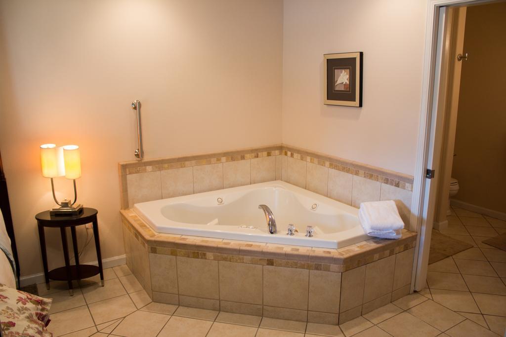 Minnie Street 5* Fairbanks