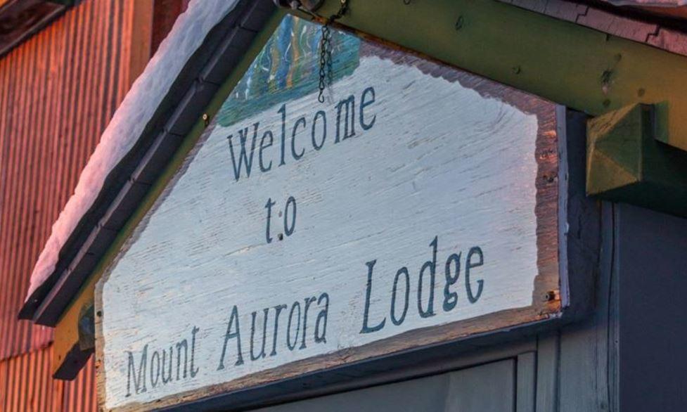Mount Aurora Lodge Fairbanks