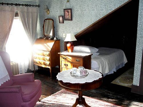 Alaska Heritage House Hotel Fairbanks