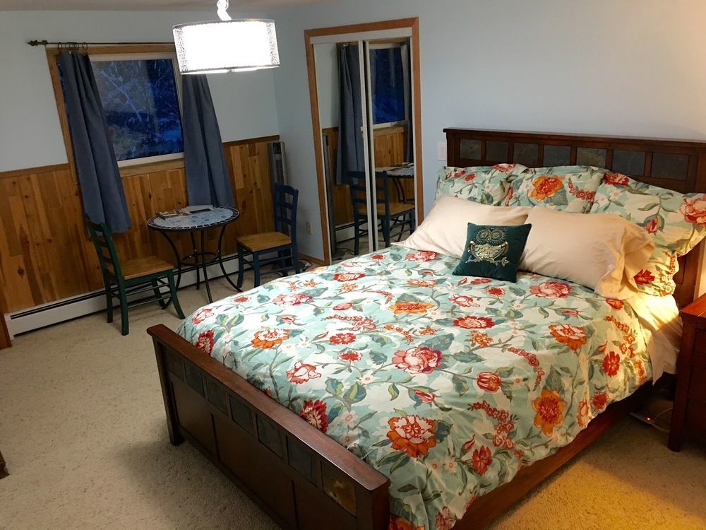Moose Manor Bed & Breakfast