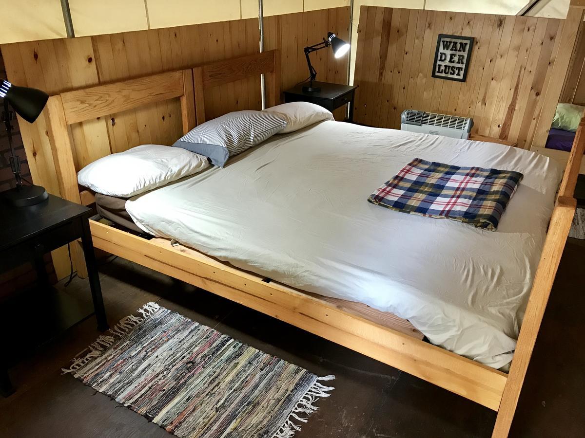 Sven's Basecamp Hostel Fairbanks