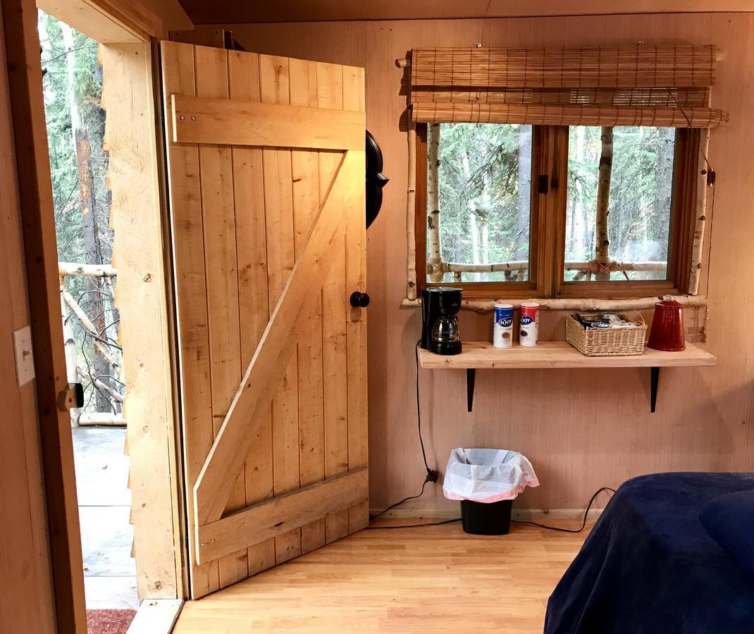 Sven's Basecamp Hostel