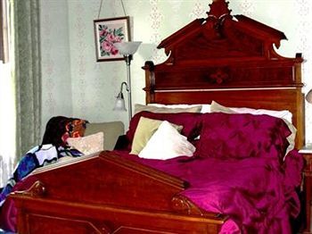 Alaska Heritage House Hotel 3*