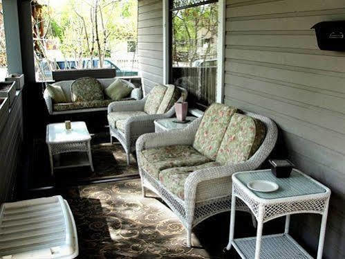 Alaska Heritage House Hotel 3*