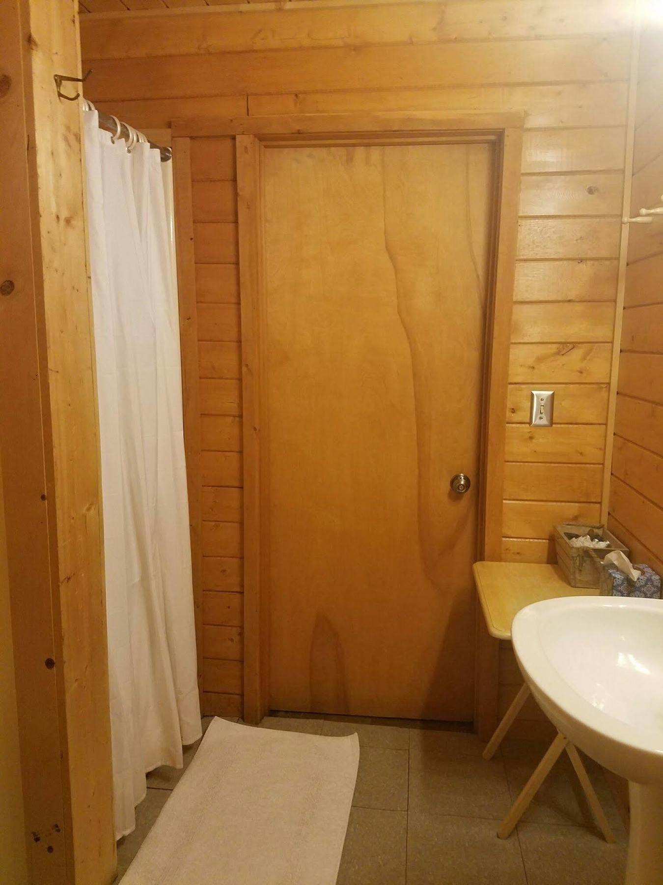 Mount Aurora Lodge