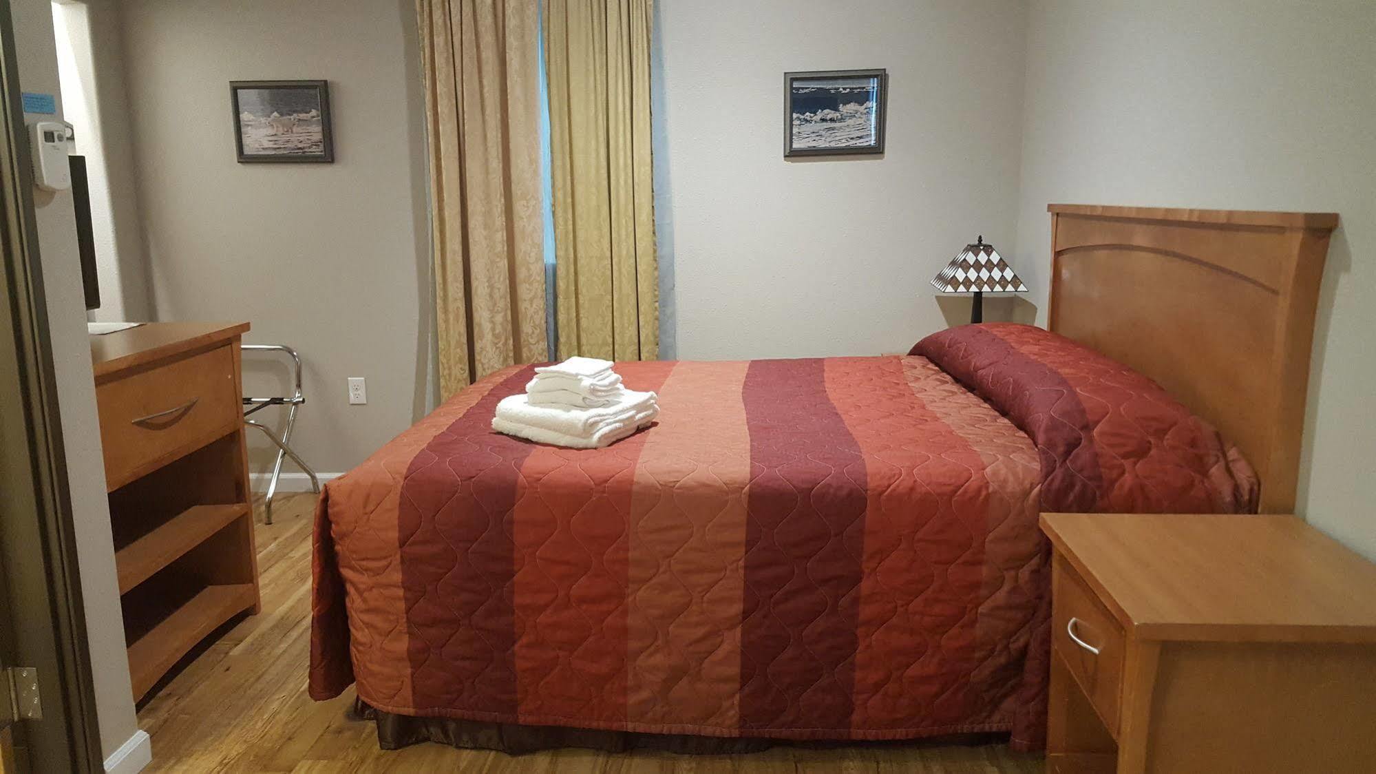 Hotel Studio 6 Extended 2*