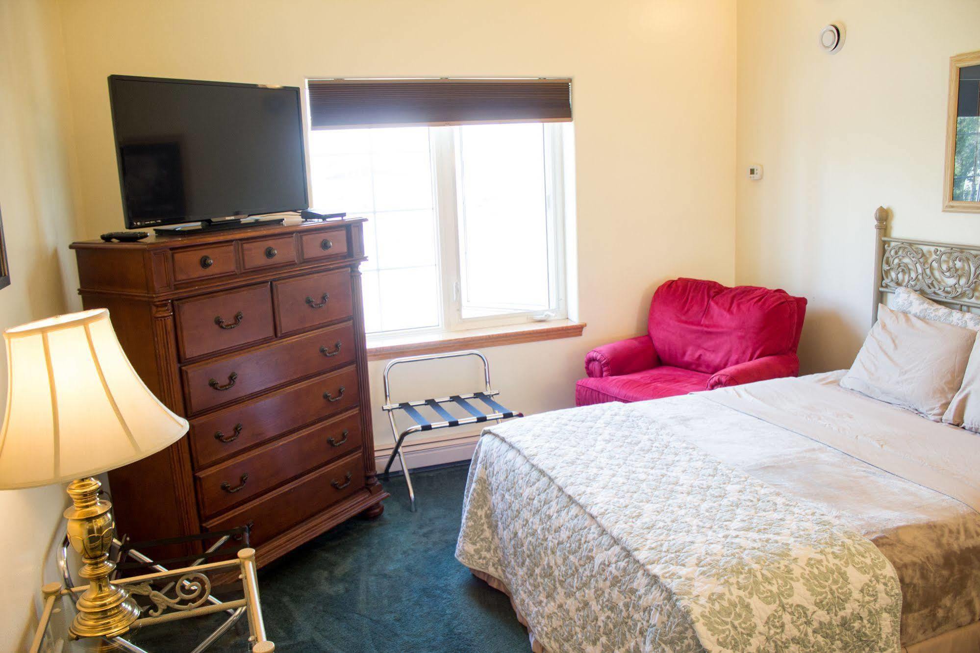 Minnie Street Inn