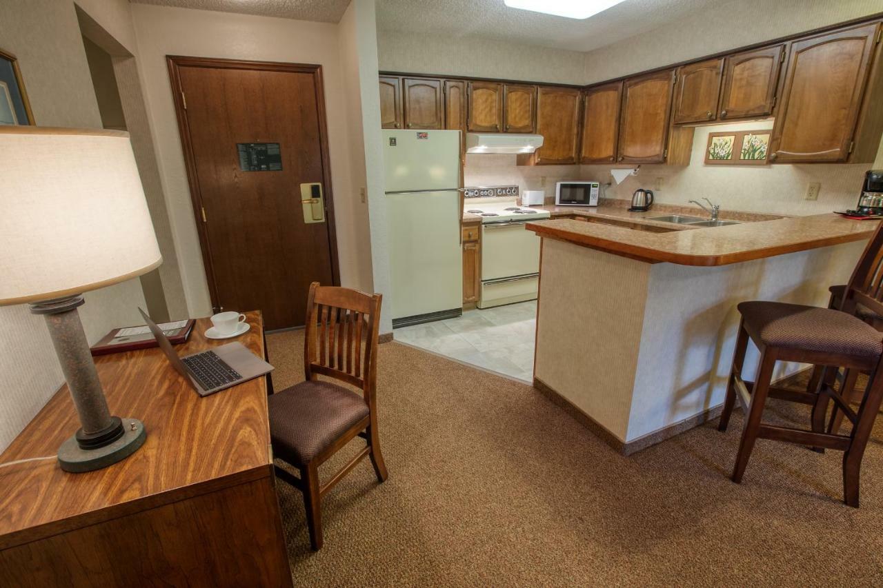 Sophie Station Hotel