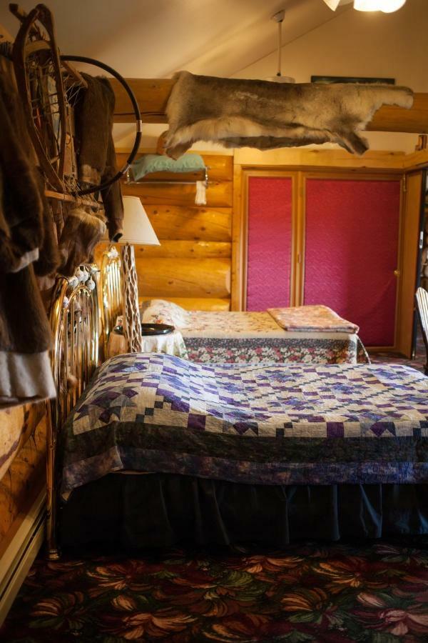 A Taste Of Alaska Lodge *